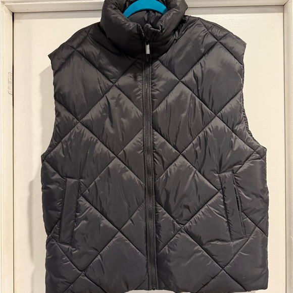 Calvin Klein Black Puffer Jacket - Picture 1 of 4